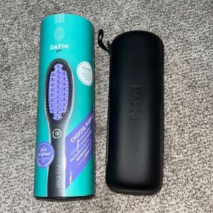 Dafni Go original hair brush straightener